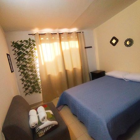 Apartamento Familiar Privado 101 Con Bano Cocina Tv Wifi Sala Σαλέντο Εξωτερικό φωτογραφία